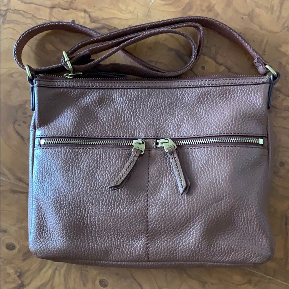 Fossil purse